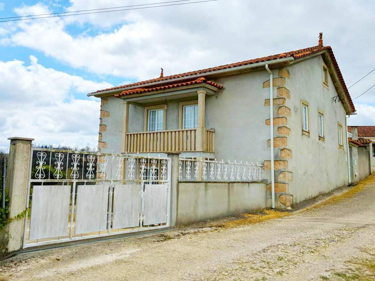 Casa Aurora Villa Penacova Exterior photo